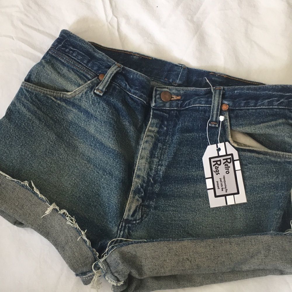 Vintage jean cutoff shorts